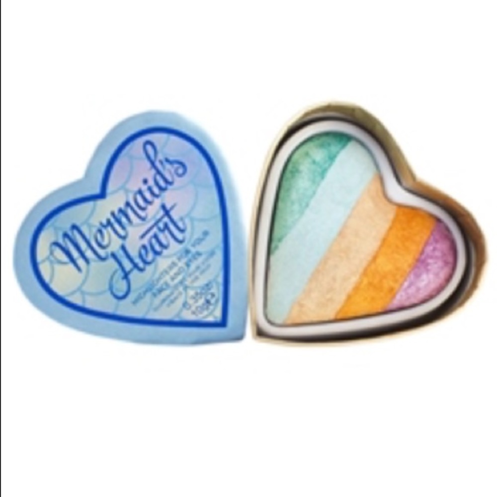 Makeup Revolution Mermaid’s Heart Highlighter